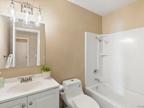 7427 Kamwood St, San Diego CA 92126