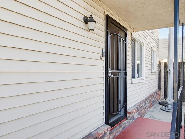 1111 Boulevard Pl, El Cajon CA 92020