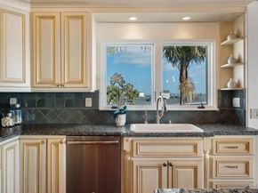 3235 Harbor View Dr, San Diego CA 92106