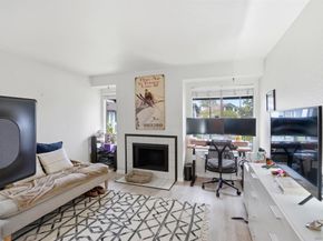 857 Violet Ct, Carlsbad CA 92011