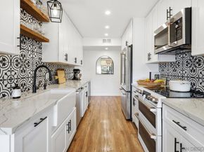 333 Orange Avenue 16, Coronado CA 92118