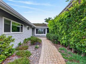 13871 Durango Dr, Del Mar CA 92014