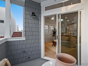 943 F Ave, Coronado CA 92118