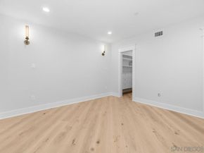 943 F Ave, Coronado CA 92118
