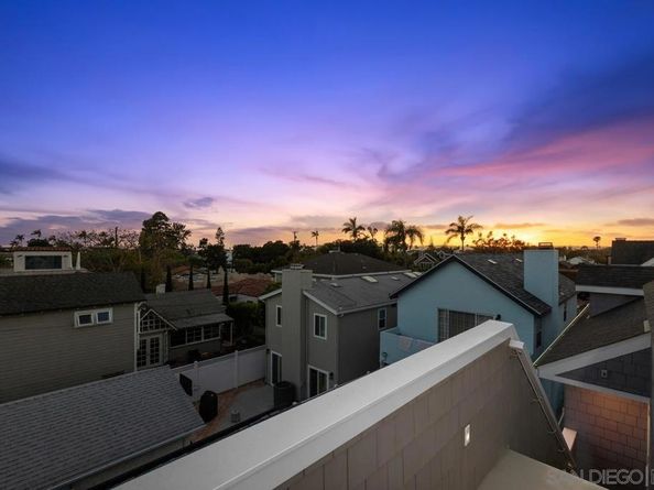 943 F Ave, Coronado CA 92118