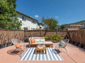 17028 New Rochelle Way, San Diego CA 92127
