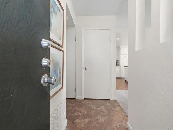 7780 Parkway Dr 1101, La Mesa CA 91942
