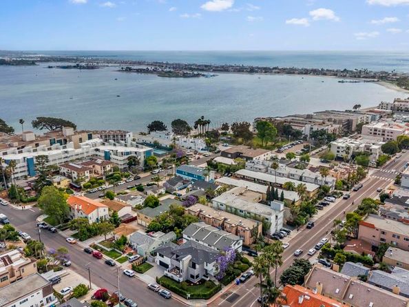 1375 Pacific Beach Dr., San Diego CA 92109