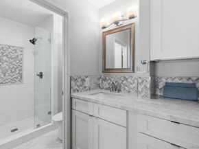 1775 Diamond 303, San Diego CA 92109