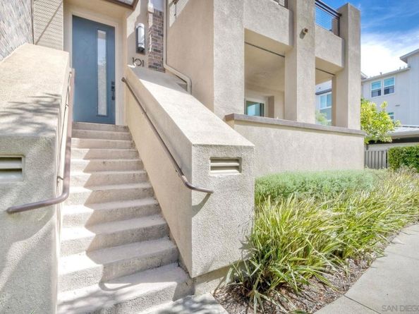 6058 Colt Place 101, Carlsbad CA 92009