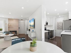 8490 Via Sonoma 10, La Jolla CA 92037