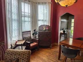 2068 Front St, San Diego CA 92101