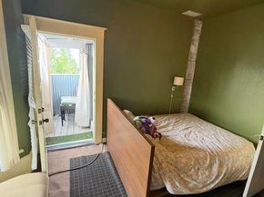 2068 Front St, San Diego CA 92101