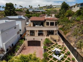 1045 Van Nuys St, San Diego CA 92109