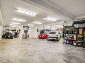 1045 Van Nuys St, San Diego CA 92109