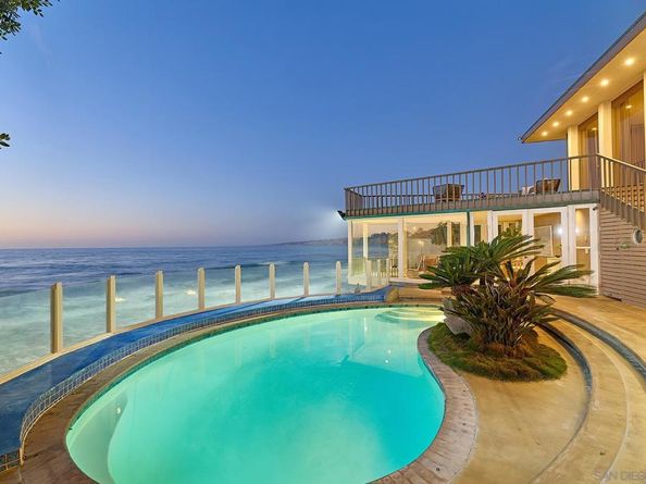 1920 Spindrift Drive, La Jolla CA 92037