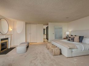 1920 Spindrift Drive, La Jolla CA 92037