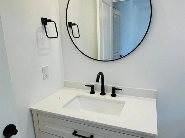 6737 43 Thomson Ct, San Diego CA 92111