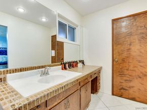 Undisclosed Address #250032788SD, Lakewood CA 90715