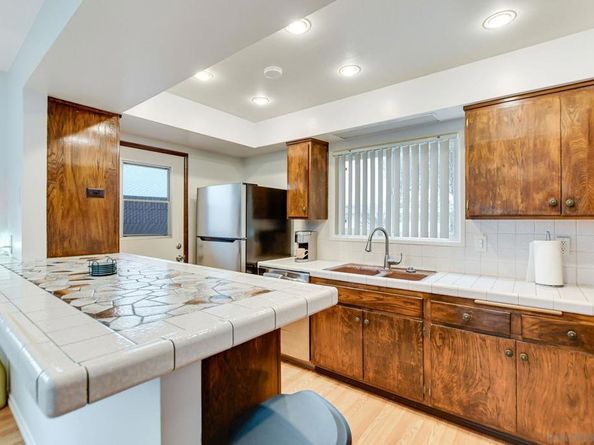 Undisclosed Address #250032788SD, Lakewood CA 90715