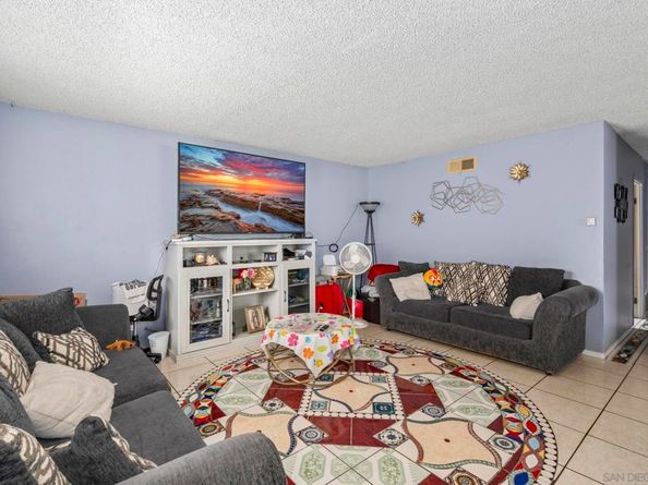 4151 Alcorn St, San Diego CA 92154
