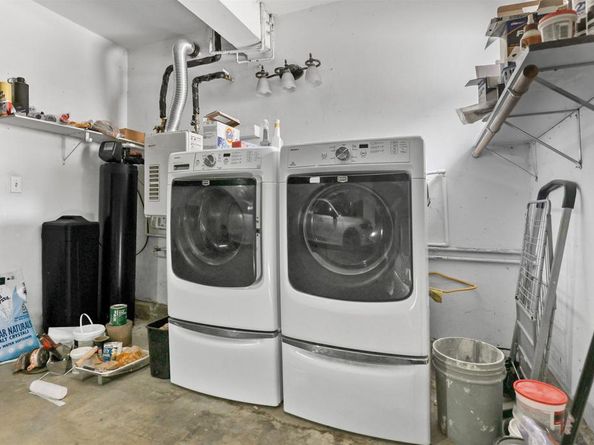 6010 Oak Street Unit A, Huntington Park CA 90255