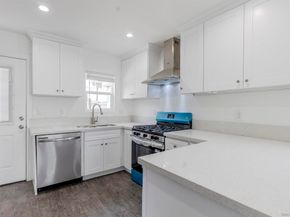 1511 E 85th Street, Los Angeles CA 90001
