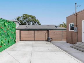 1511 E 85th Street, Los Angeles CA 90001