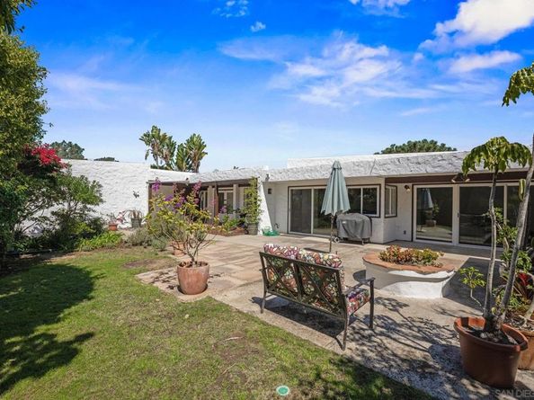 1640 El Paso Real, La Jolla CA 92037