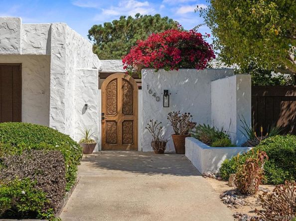 1640 El Paso Real, La Jolla CA 92037