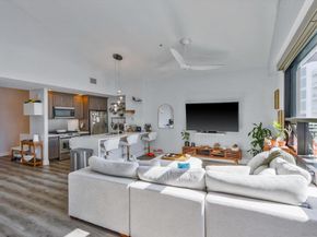 350 11th Ave 922, San Diego CA 92101