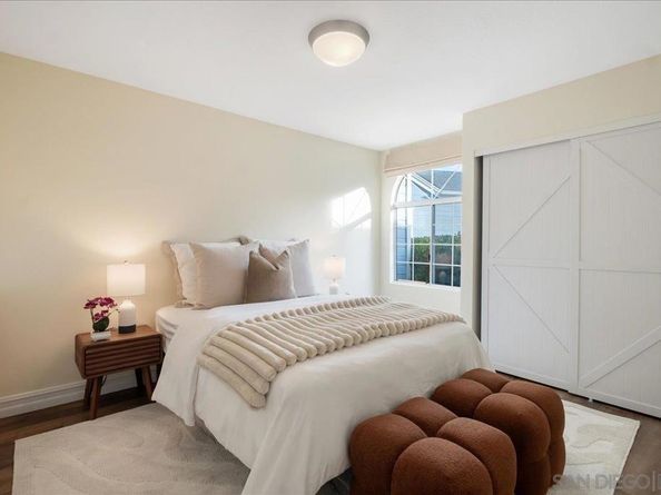 2006 Mountain Vista Way, Oceanside CA 92054