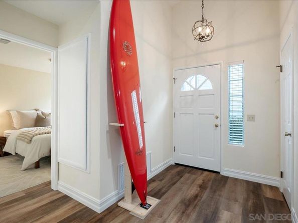 2006 Mountain Vista Way, Oceanside CA 92054