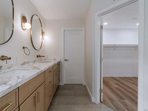 4436 Heritage Glen, San Diego CA 92130