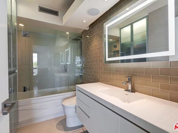 201 Ocean Avenue 504B, Santa Monica CA 90402