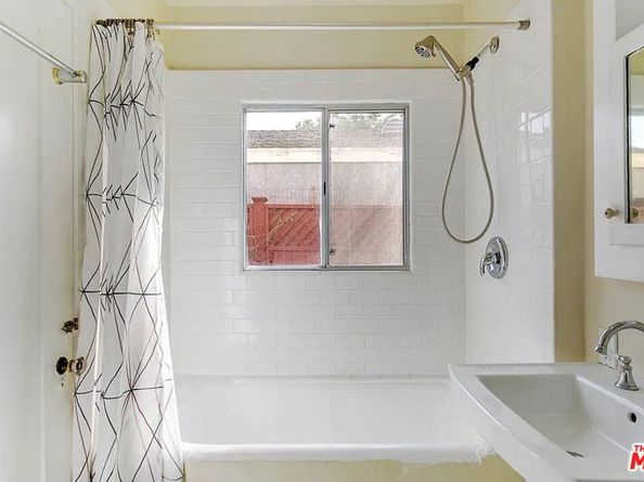 615 S Columbus Avenue, Glendale CA 91204