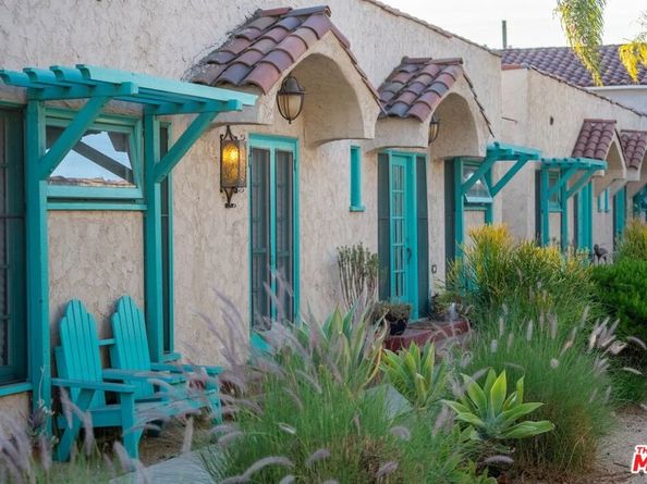 615 S Columbus Avenue, Glendale CA 91204