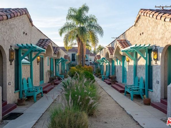 615 S Columbus Avenue, Glendale CA 91204