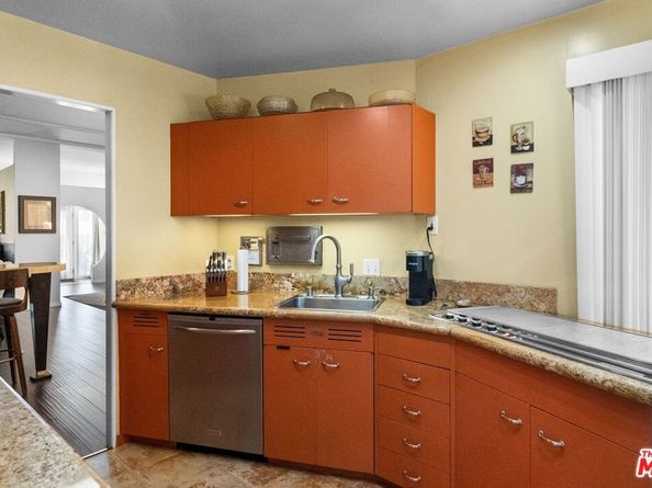 308 W Ellis Avenue, Inglewood CA 90302