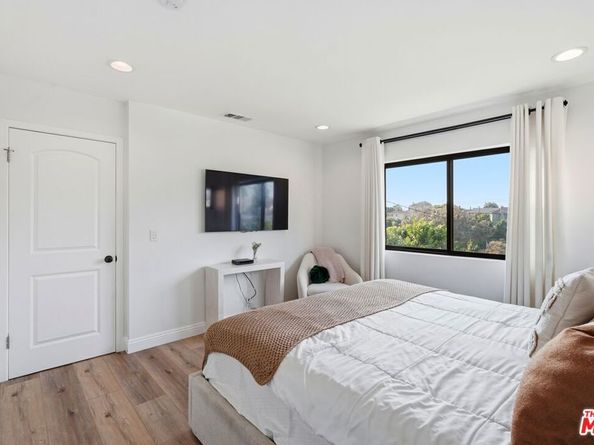 5509 Onacrest Drive, Los Angeles CA 90043