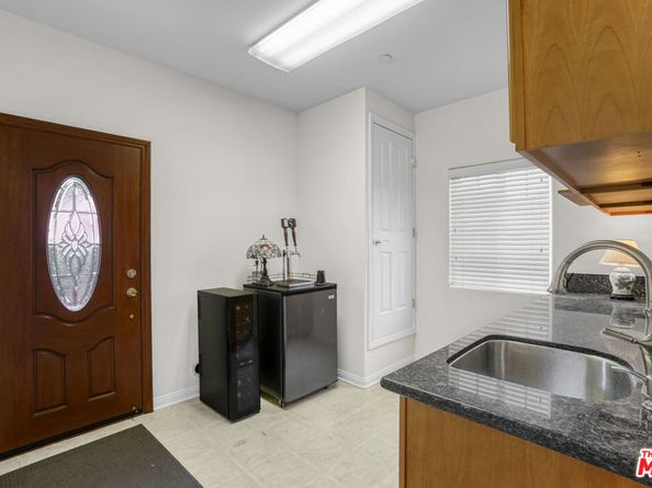 10943 Barman Avenue, Culver City CA 90230