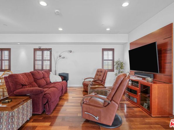 10943 Barman Avenue, Culver City CA 90230