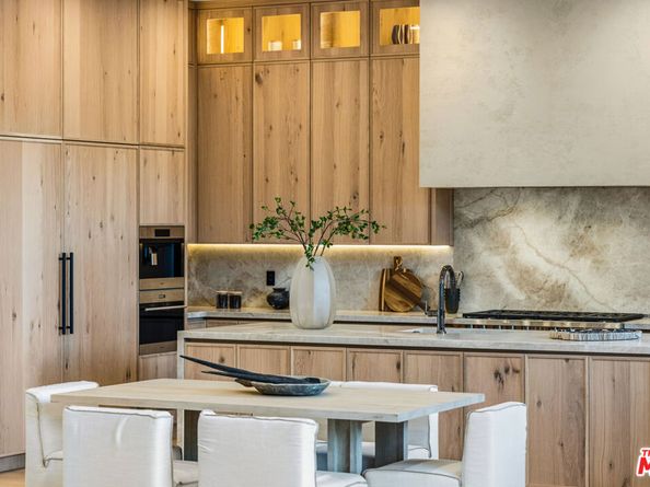 4816 Oak Park Avenue, Encino CA 91316