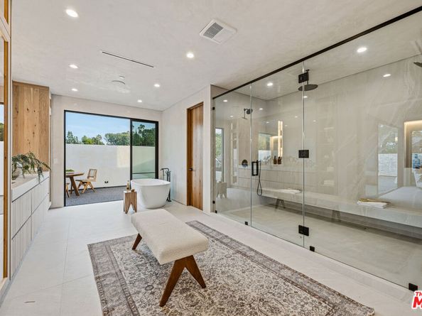 4816 Oak Park Avenue, Encino CA 91316