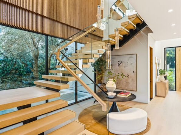 4816 Oak Park Avenue, Encino CA 91316