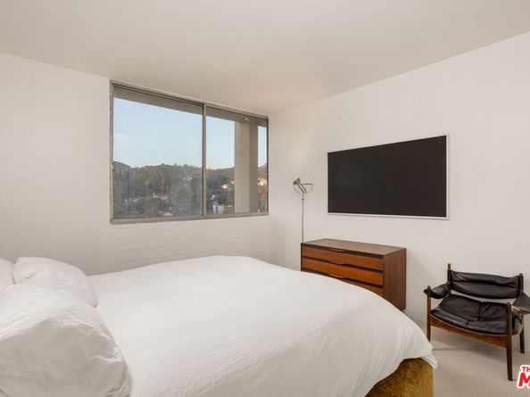 4455 Los Feliz Boulevard 1002, Los Angeles CA 90027