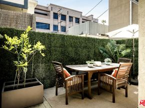 1218 9th Street 8, Santa Monica CA 90401