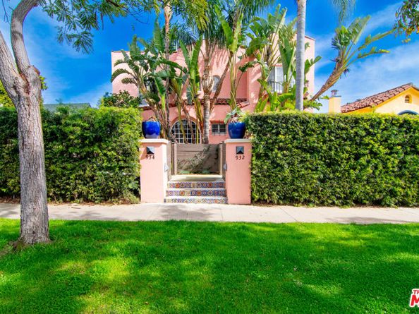 930 N Harper Avenue, West Hollywood CA 90046