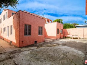 930 N Harper Avenue, West Hollywood CA 90046