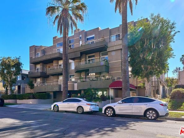 5050 Maplewood Avenue 206, Los Angeles CA 90004